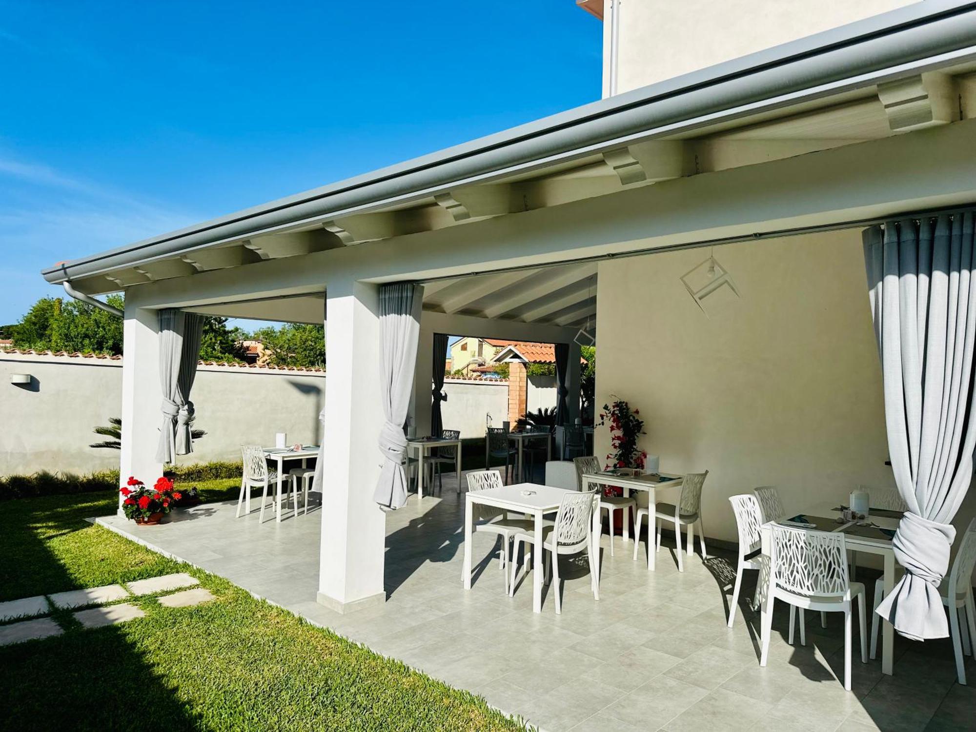 Invilla Bed&Breakfast - Quality Rooms Santa Maria di Castellabate Kültér fotó