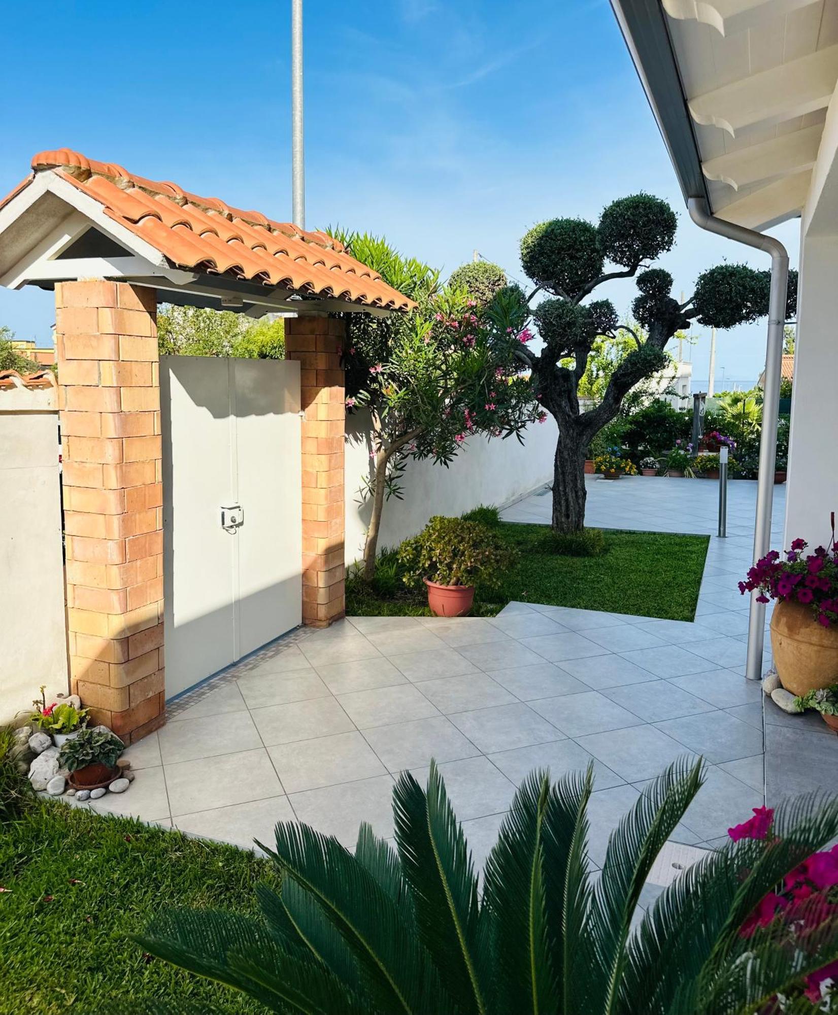 Invilla Bed&Breakfast - Quality Rooms Santa Maria di Castellabate Kültér fotó